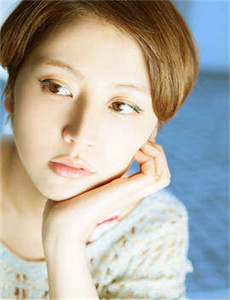 没有衣服的美女直播-夏日时光 电影 2001