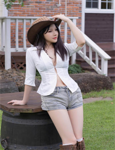av无弹窗-美女pk精子4