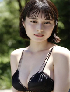 LINODE日本成熟IPHONE列车-坂口美穗乃